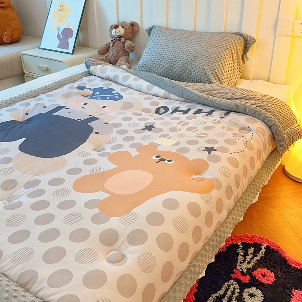 91家纺网 家纺一手货源 找家纺 兜米家居 2025新款针织棉专版数码印花豆豆绒被被子被芯 蓝帽小象