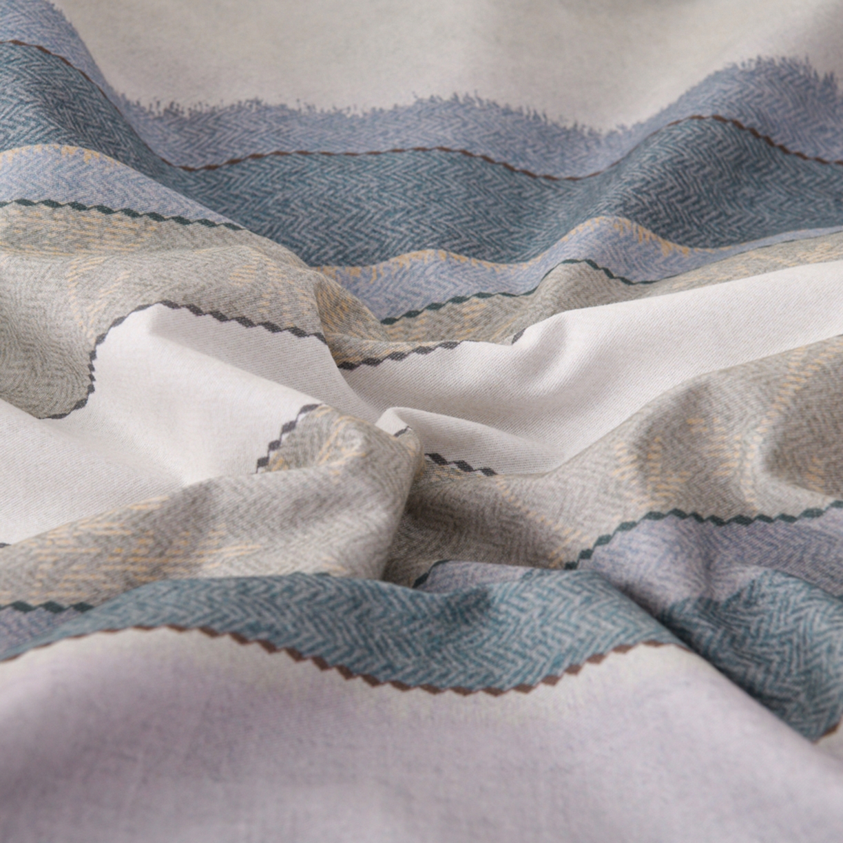 91家纺网 家纺一手货源 找家纺 润淳家居 2025新款全棉生态磨毛数码印花四件套 尚品 蓝