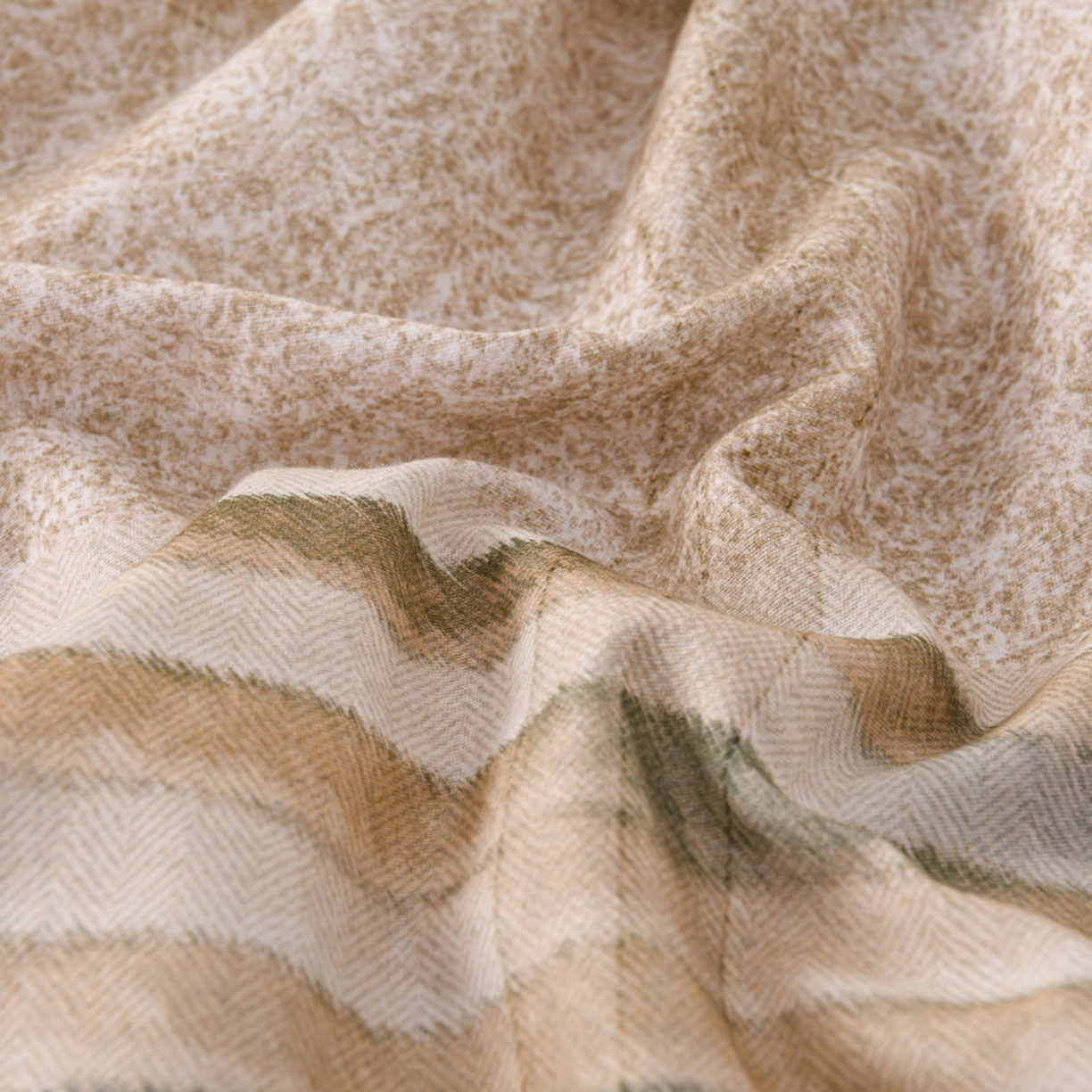 91家纺网 家纺一手货源 找家纺 润淳家居 2025新款全棉生态磨毛数码印花四件套 韵律 驼