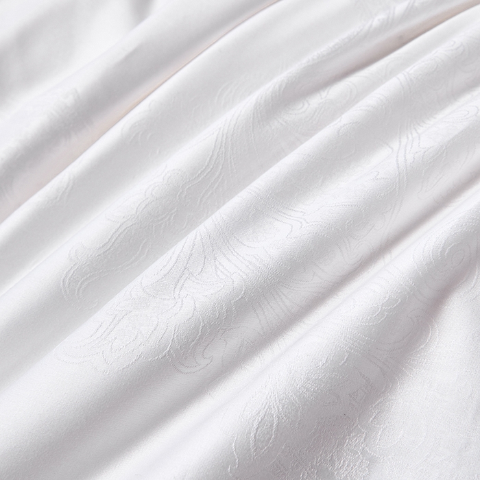 91家纺网 家纺一手货源 找家纺 蚕云阁蚕丝家居 2025新款舒适保暖被子被芯-英伦之曲 英伦之曲-白色精梳柞蚕丝