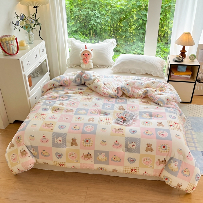 91家纺网 家纺一手货源 找家纺 大彩家居针织棉夏被子被芯春秋被冬被空调被夏凉被儿童被 蛋糕小熊