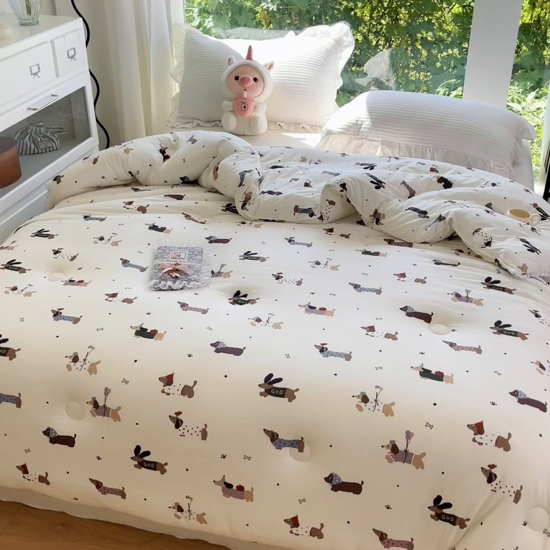 91家纺网 家纺一手货源 找家纺 大彩家居针织棉夏被子被芯春秋被冬被空调被夏凉被儿童被 气球小狗