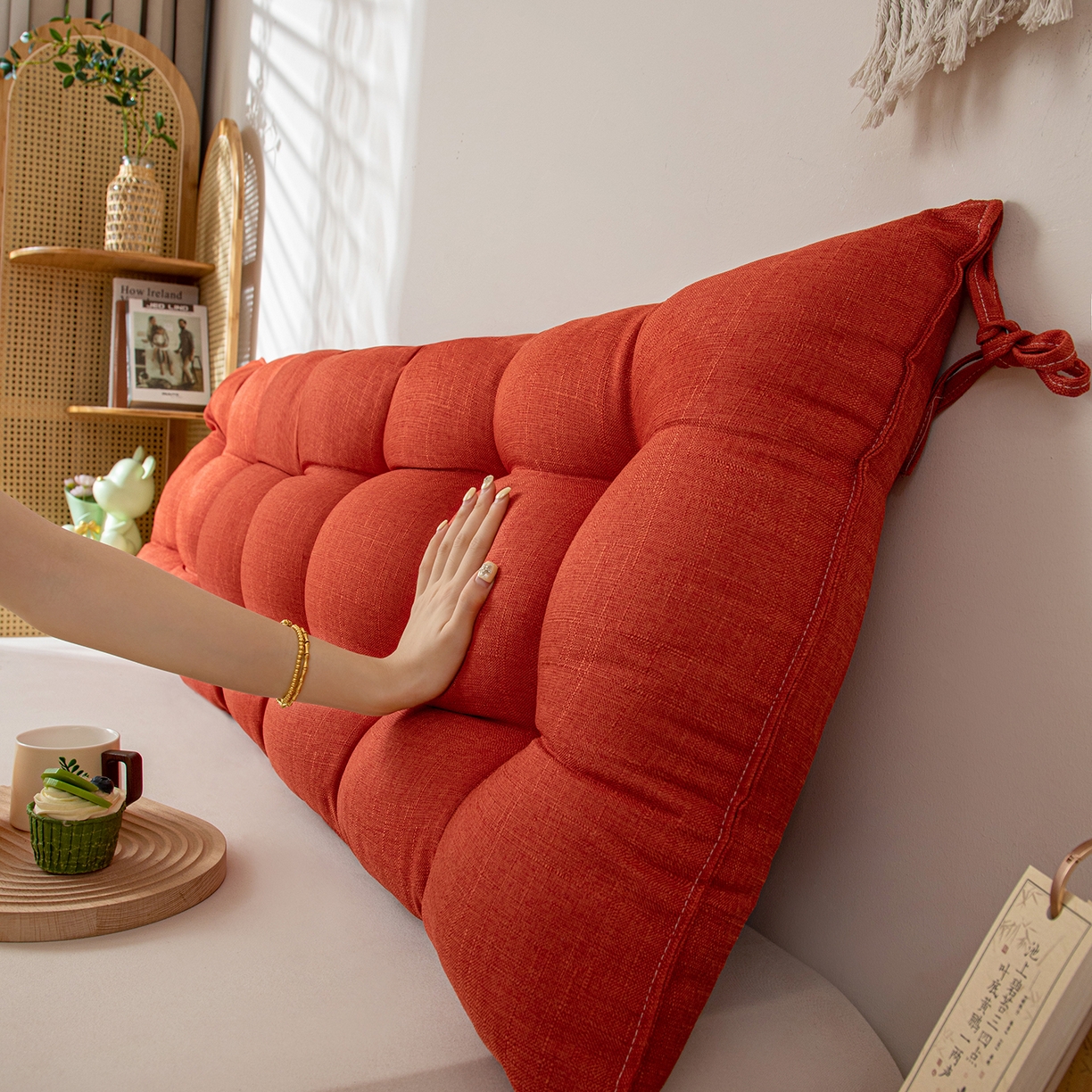 91家纺网 家纺一手货源 找家纺 沐沐家纺 2026新款棉麻竹节沙发座椅垫床头靠背 红色