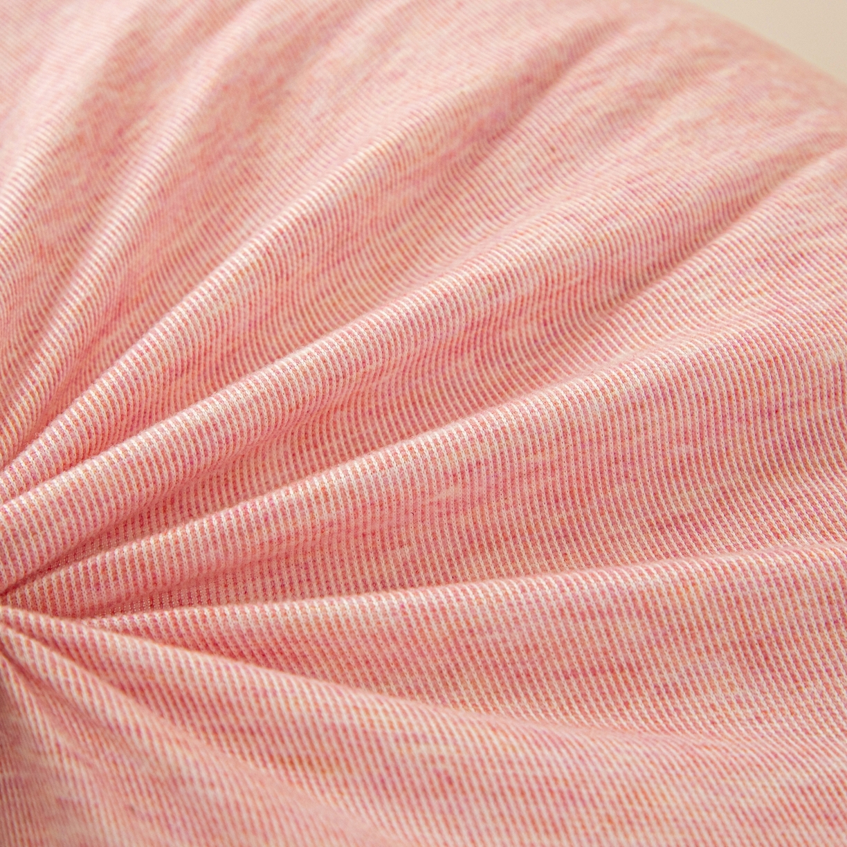 91家纺网 家纺一手货源 找家纺 沐沐家纺 2026新款深睡抱抱枕 粉色