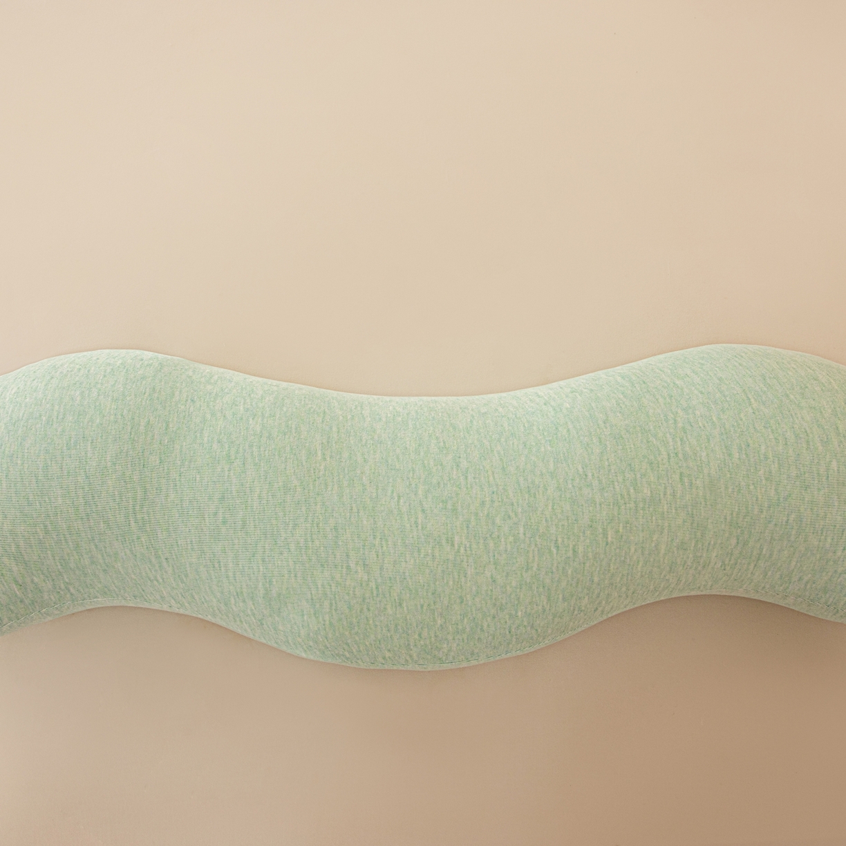 91家纺网 家纺一手货源 找家纺 沐沐家纺 2026新款深睡抱抱枕 绿色