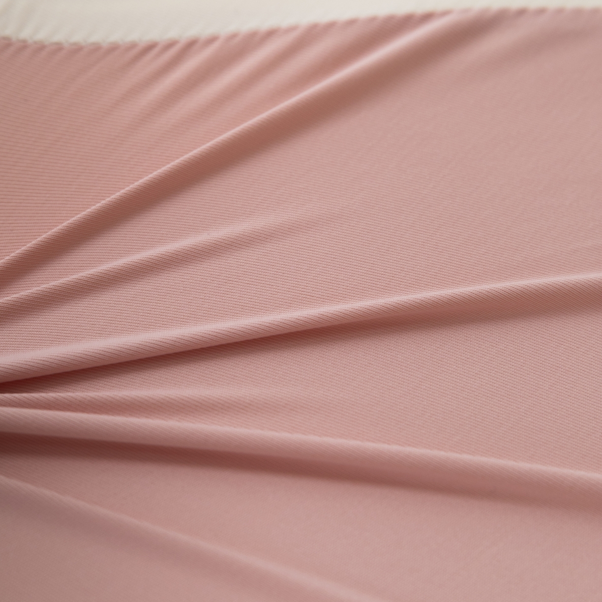 91家纺网 家纺一手货源 找家纺 （总）露函(原乐尔馨 )2025春夏新款云漫亲子深睡记忆枕单枕头枕芯