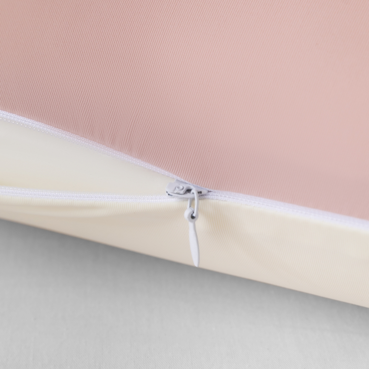 91家纺网 家纺一手货源 找家纺 （总）露函(原乐尔馨 )2025春夏新款云漫亲子深睡记忆枕单枕头枕芯