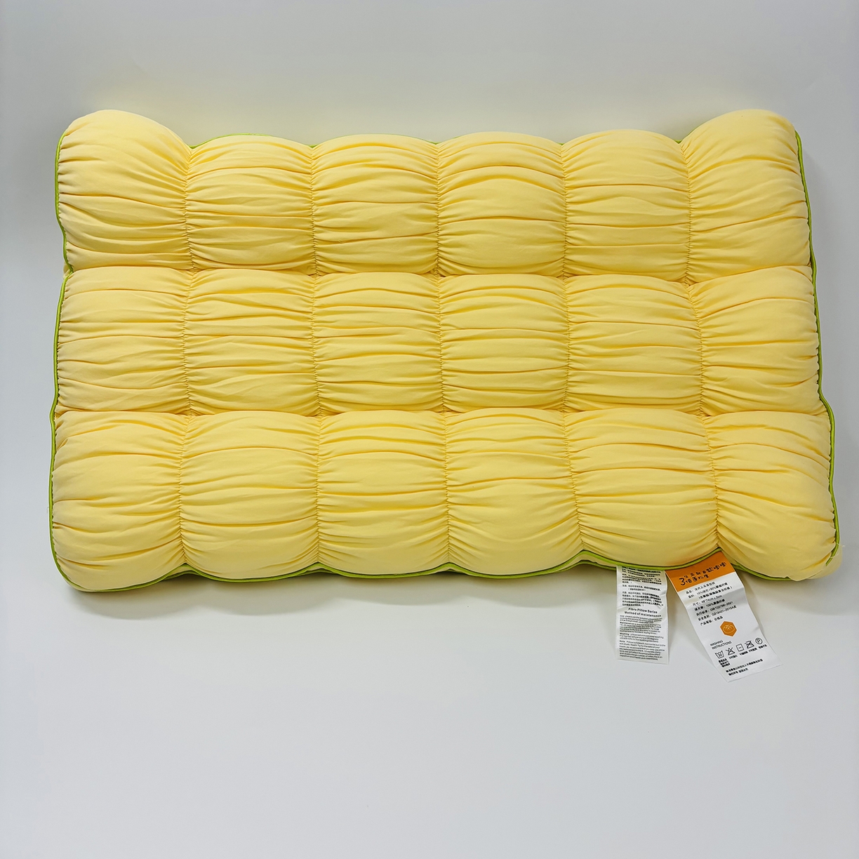 91家纺网 家纺一手货源 找家纺 露函家居 2025新款法式云朵面包枕枕头枕芯 组合图仅供展示