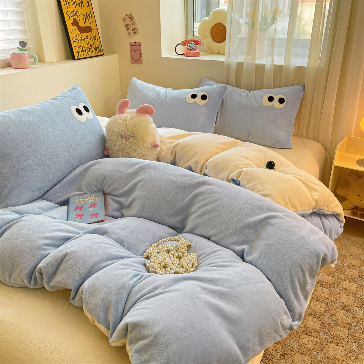 91家纺网 家纺一手货源 找家纺 雨洋家纺 2025新款牛奶绒双面毛巾绣四件套-大眼萌系列 R绒大眼萌海盐芝士