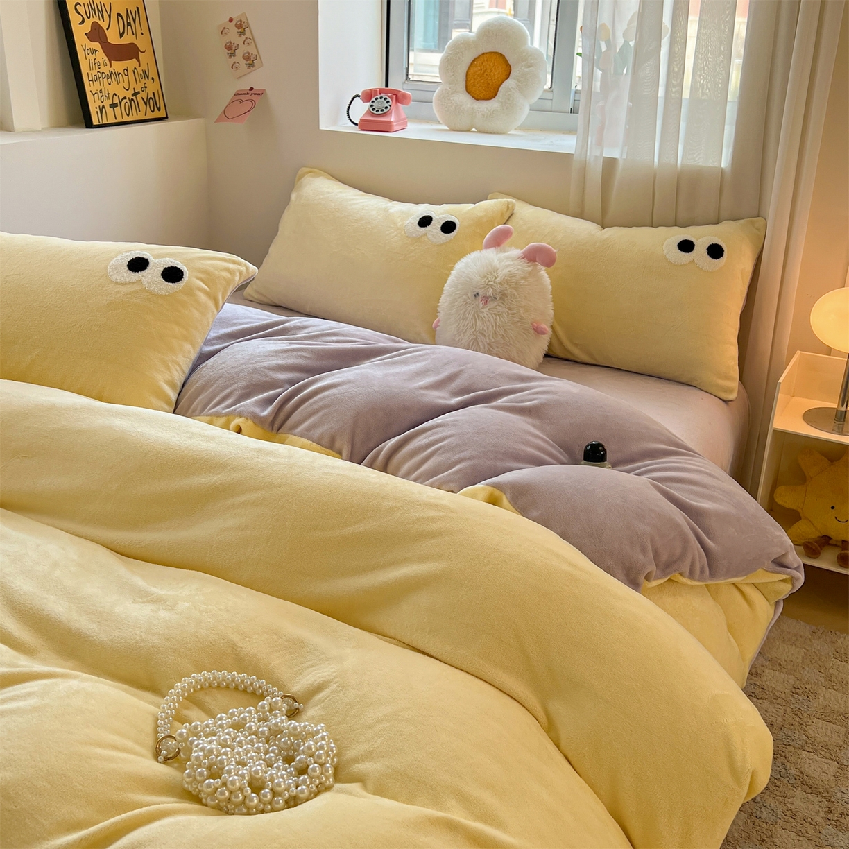 91家纺网 家纺一手货源 找家纺 （总）雨洋家纺 2025新款牛奶绒双面毛巾绣四件套-大眼萌系列