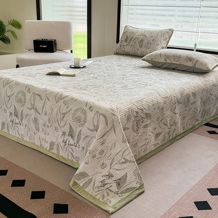 91家纺网 家纺一手货源 找家纺 （总）卢赛尔 2025新款印花加厚原麻宝宝绒双拼保暖床盖款三件套