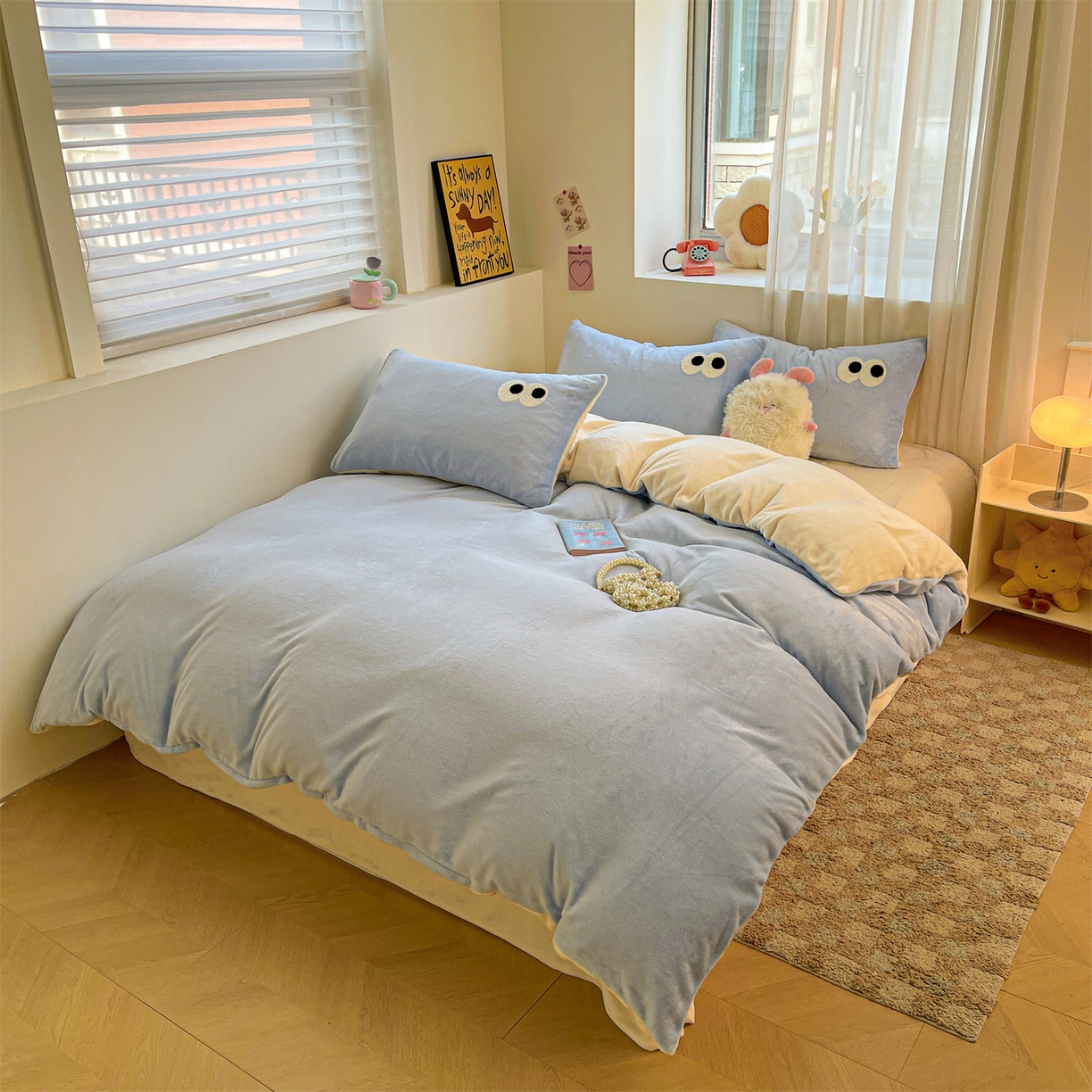 91家纺网 家纺一手货源 找家纺 雨洋家纺 2025新款牛奶绒双面毛巾绣单品被套-大眼萌系列 R绒大眼萌海盐芝士