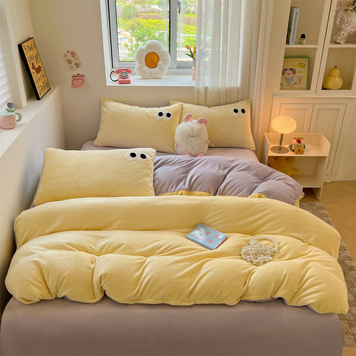 91家纺网 家纺一手货源 找家纺 雨洋家纺 2025新款牛奶绒双面毛巾绣单品被套-大眼萌系列 R绒大眼萌芋泥奶盖