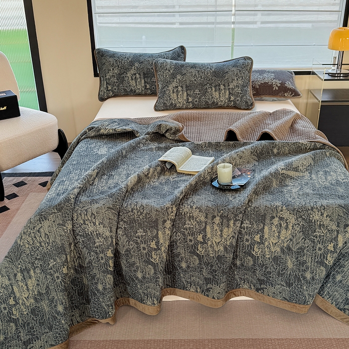 91家纺网 家纺一手货源 找家纺 卢赛尔 2025新款印花加厚原麻宝宝绒双拼保暖床盖款三件套 凉墨