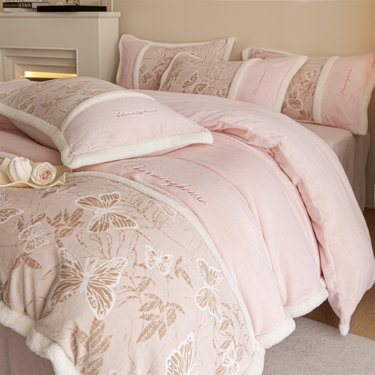 91家纺网 家纺一手货源 找家纺 （总）遇见家居生活馆 2025新款高克重雕花绒拼接刺绣四件套系列-艾菲妮