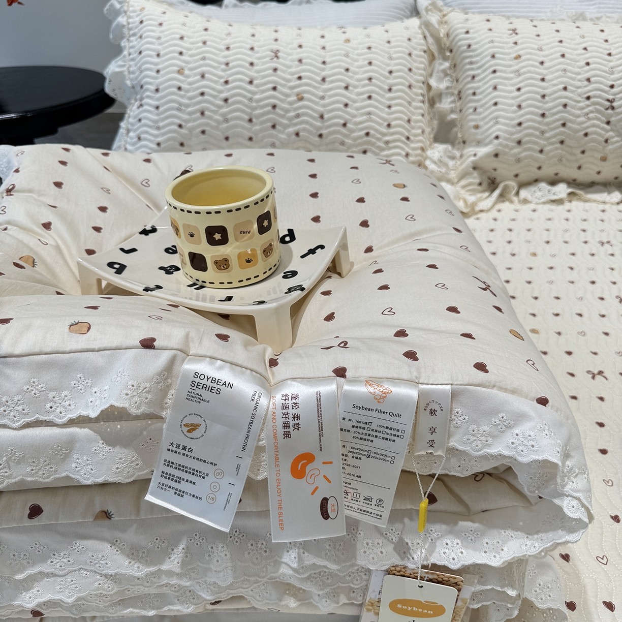 91家纺网 家纺一手货源 找家纺 （总）奈萝家纺 2025新款全棉蕾丝花边被套春秋被床盖四件套床盖三件套