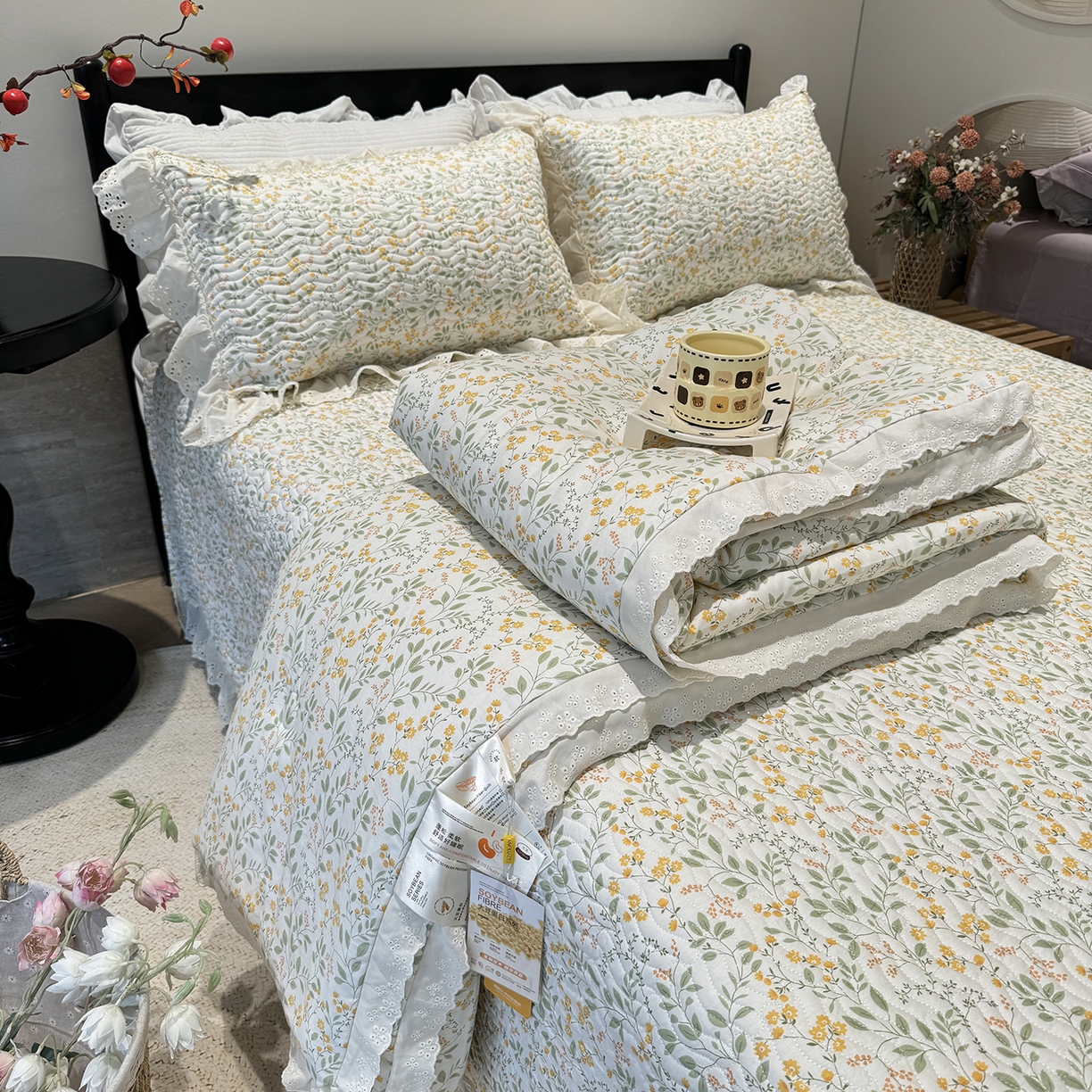 91家纺网 家纺一手货源 找家纺 （总）奈萝家纺 2025新款全棉蕾丝花边被套春秋被床盖四件套床盖三件套