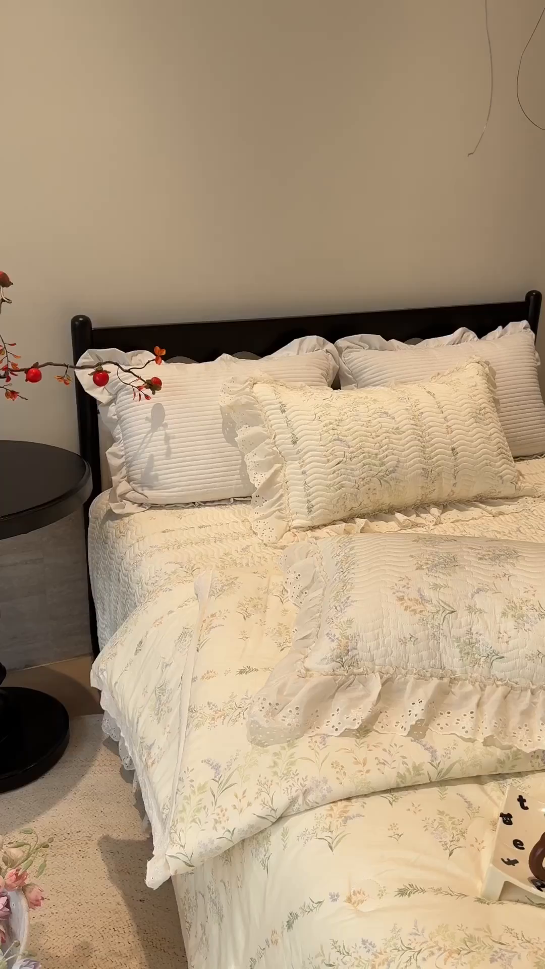 91家纺网 家纺一手货源 找家纺 奈萝家纺 2025新款全棉蕾丝花边被套春秋被床盖四件套床盖三件套 芳草恋