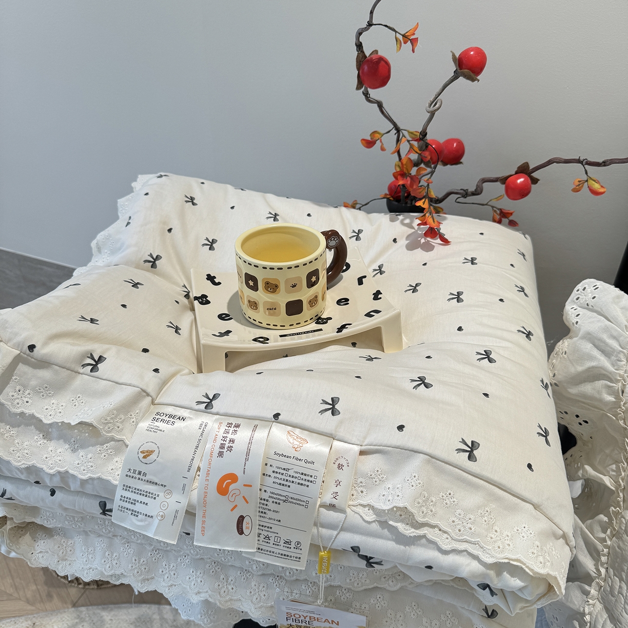 91家纺网 家纺一手货源 找家纺 奈萝家纺 2025新款全棉蕾丝花边被套春秋被床盖四件套床盖三件套 蝴蝶结