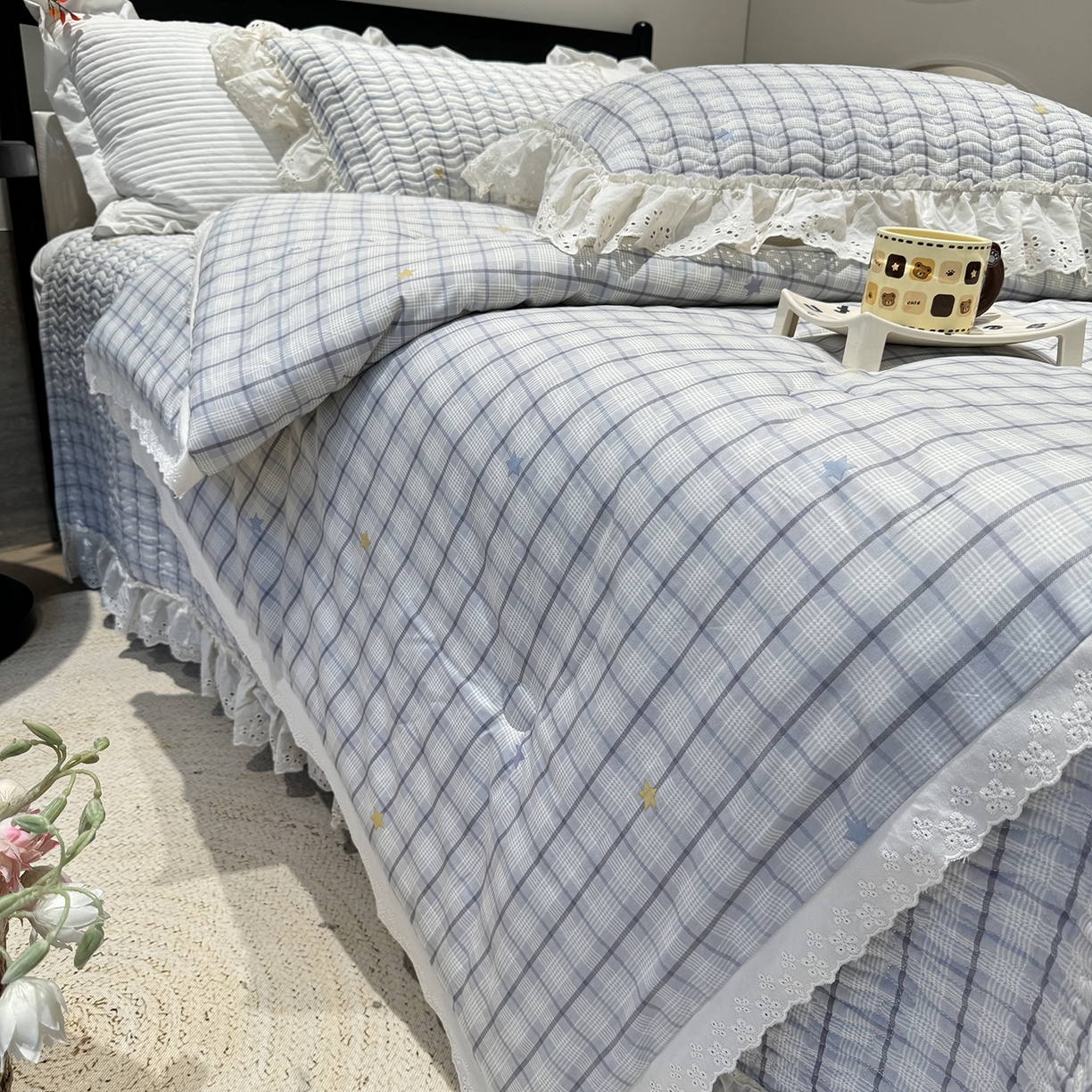 91家纺网 家纺一手货源 找家纺 奈萝家纺 2025新款全棉蕾丝花边被套春秋被床盖四件套床盖三件套 极光之星