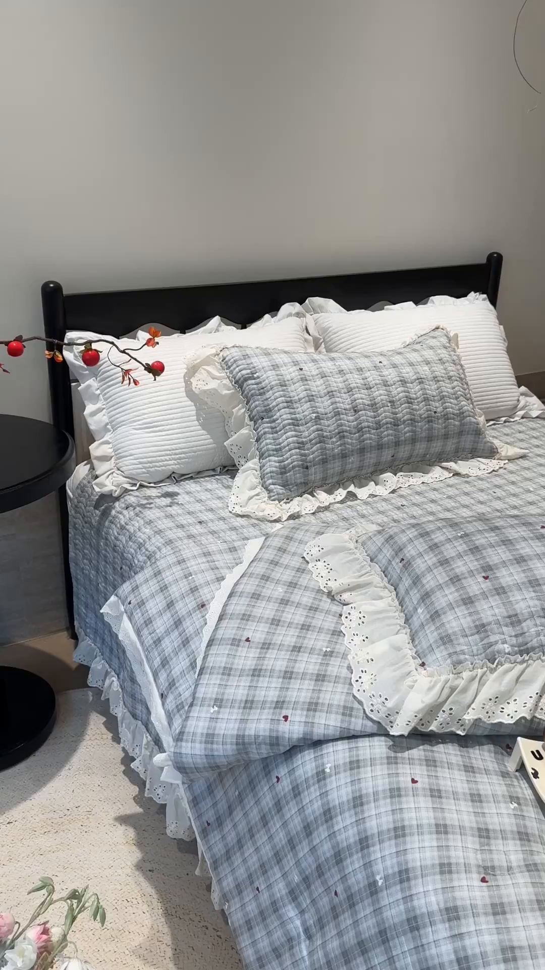 91家纺网 家纺一手货源 找家纺 奈萝家纺 2025新款全棉蕾丝花边被套春秋被床盖四件套床盖三件套 极光之星