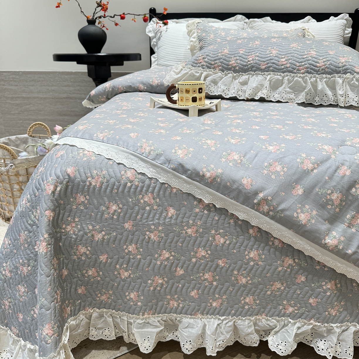 91家纺网 家纺一手货源 找家纺 奈萝家纺 2025新款全棉蕾丝花边被套春秋被床盖四件套床盖三件套 沫婉