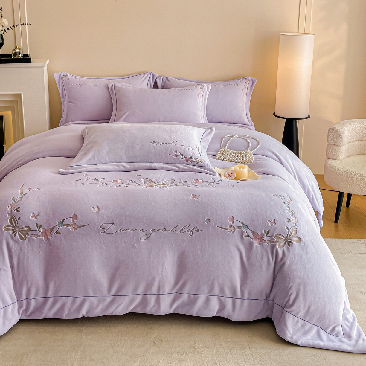 91家纺网 家纺一手货源 找家纺 新方向 2025新款全消光A类刺绣牛奶绒四件套-蝶恋花 蝶恋花-魅紫