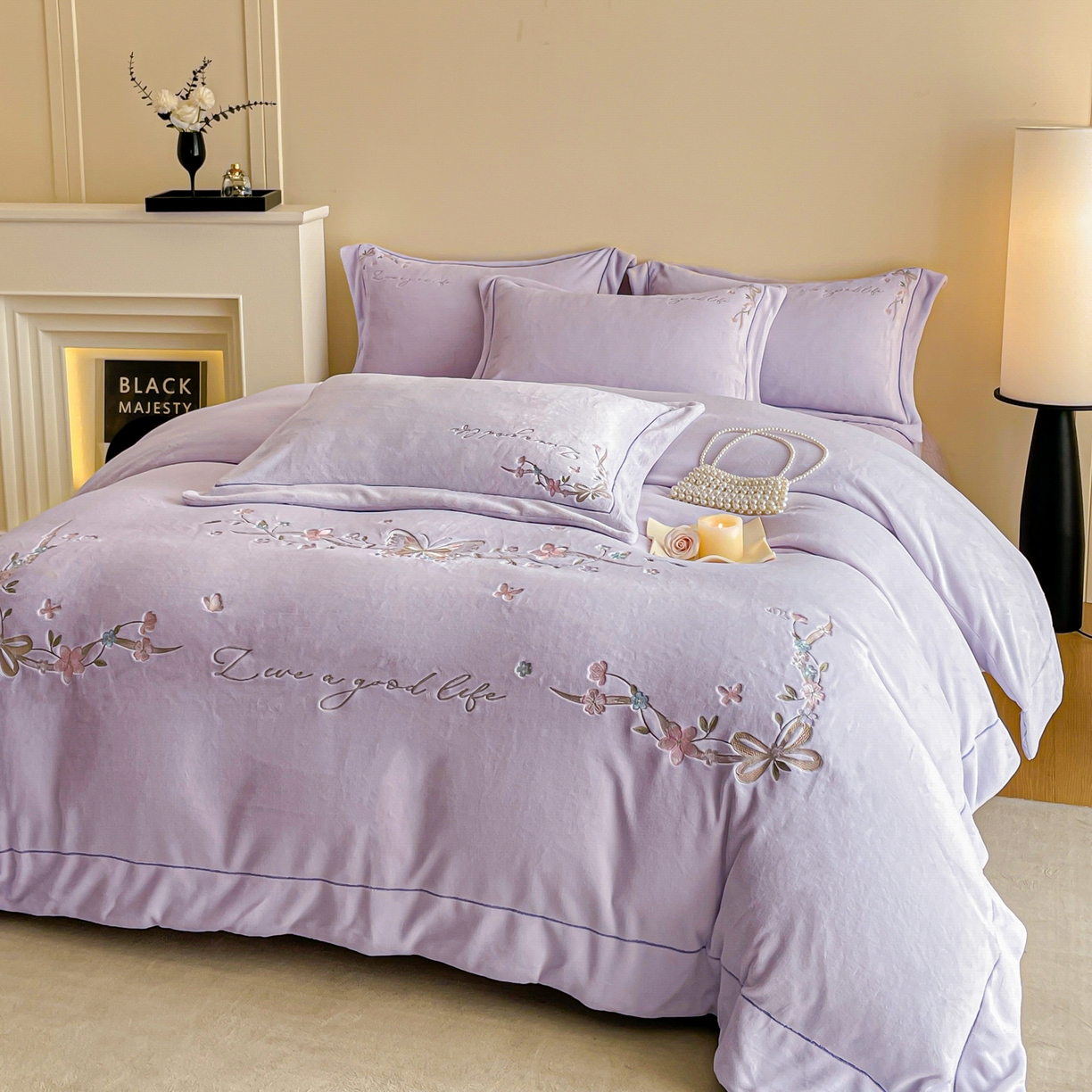 91家纺网 家纺一手货源 找家纺 新方向 2025新款全消光A类刺绣牛奶绒四件套-蝶恋花 蝶恋花-魅紫