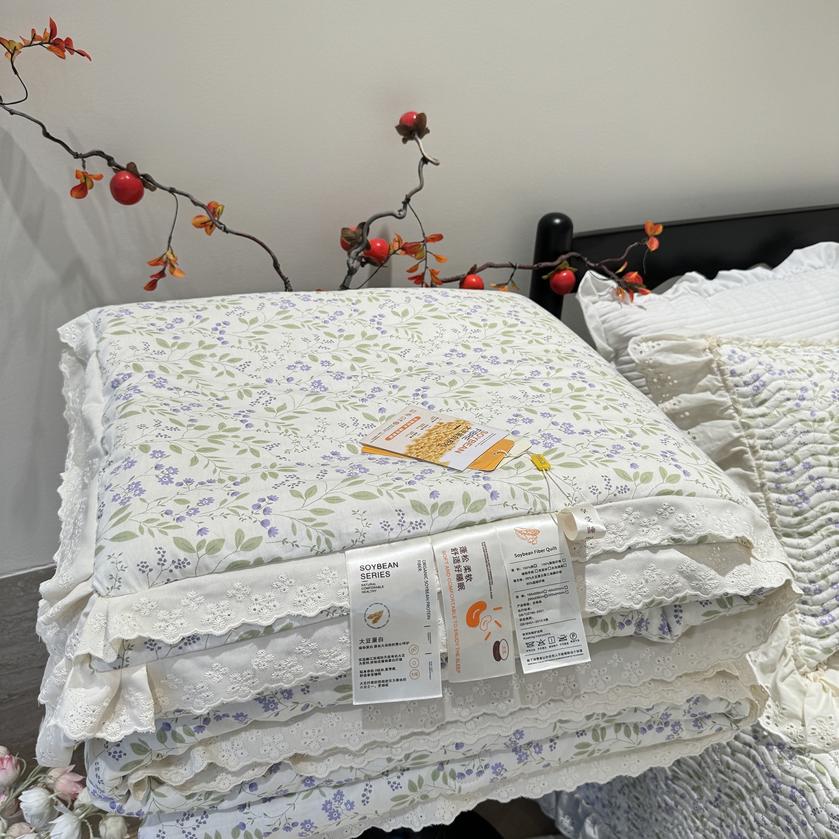 91家纺网 家纺一手货源 找家纺 奈萝家纺 2025新款全棉蕾丝花边被套春秋被床盖四件套床盖三件套 千野紫