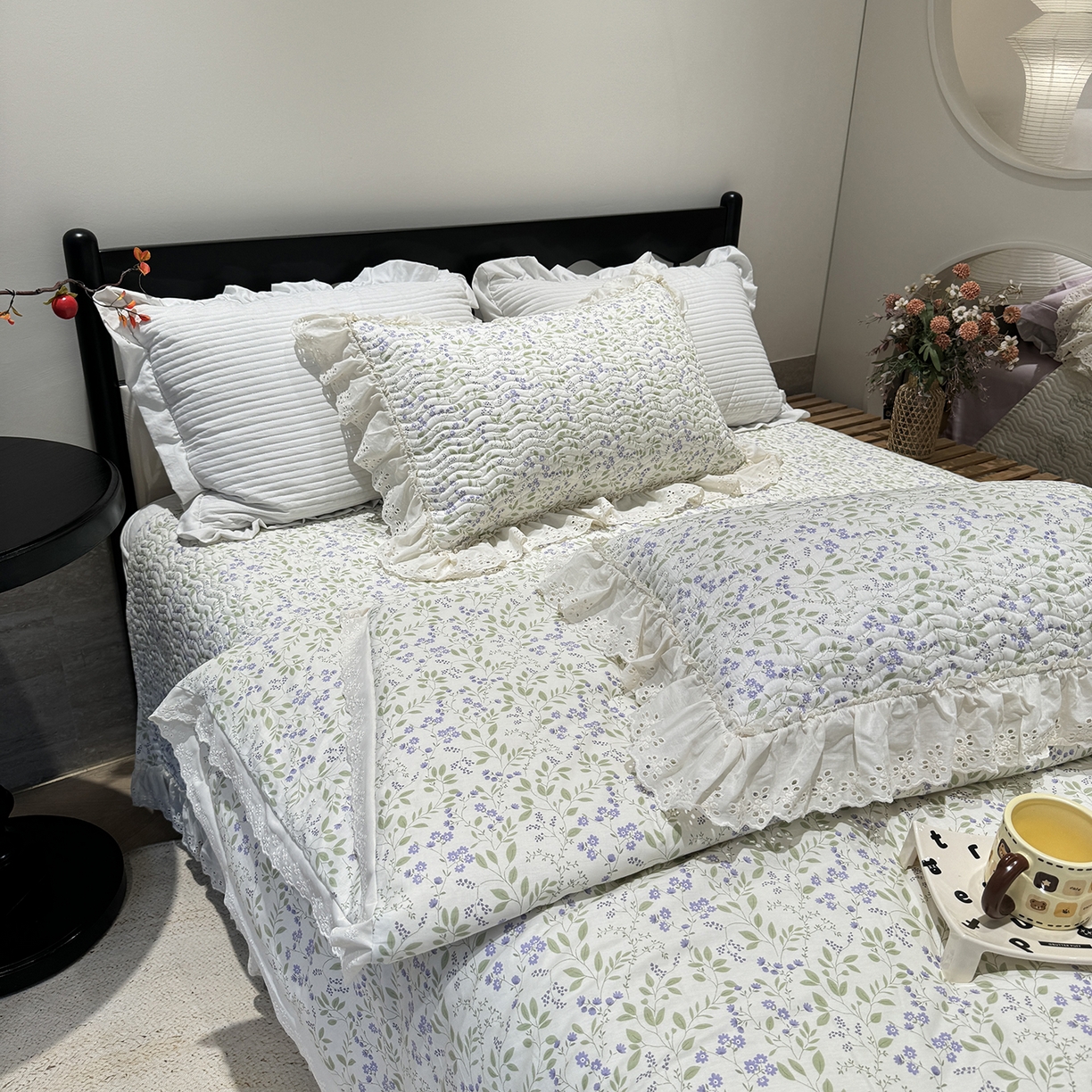 91家纺网 家纺一手货源 找家纺 奈萝家纺 2025新款全棉蕾丝花边被套春秋被床盖四件套床盖三件套 千野紫