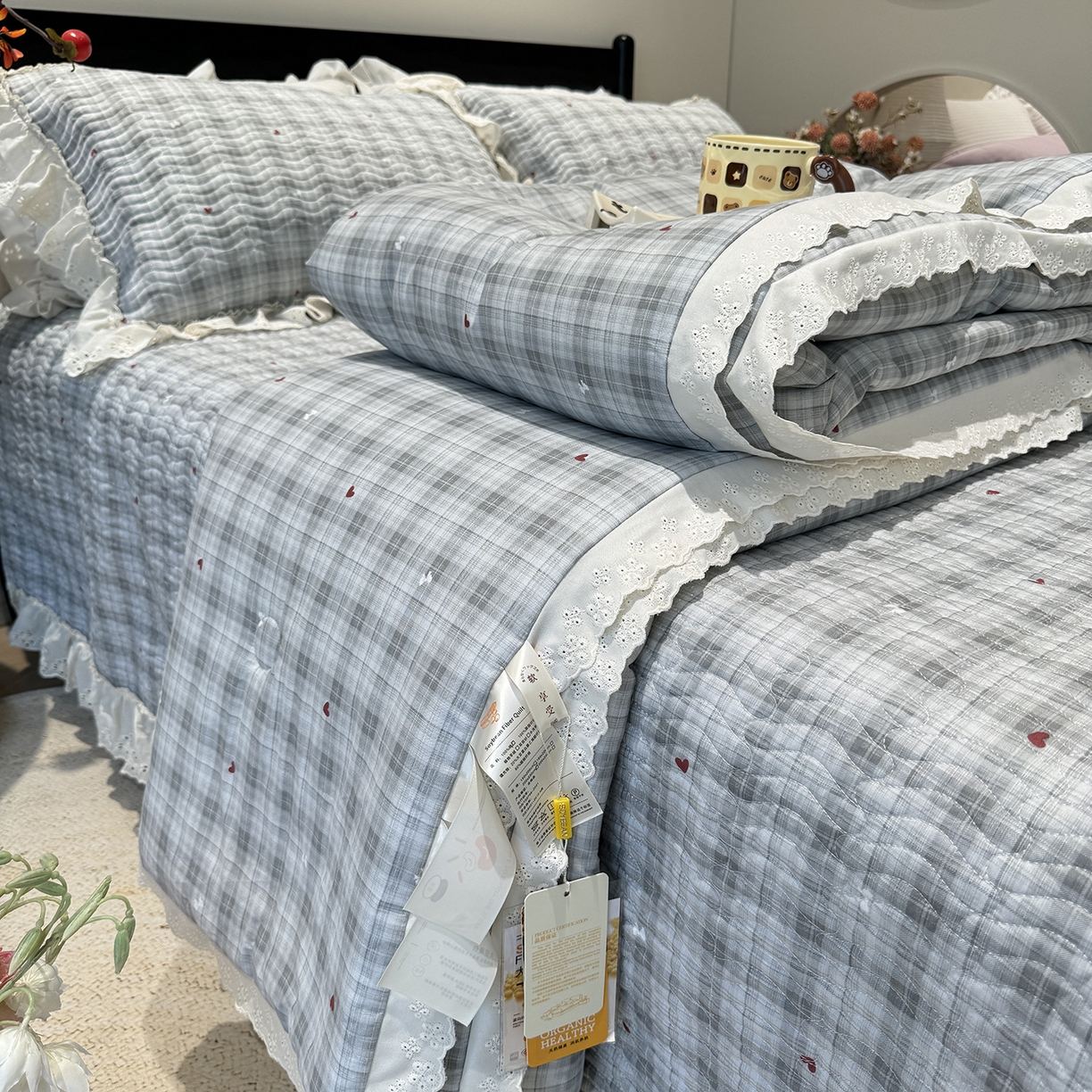 91家纺网 家纺一手货源 找家纺 奈萝家纺 2025新款全棉蕾丝花边被套春秋被床盖四件套床盖三件套 心悦