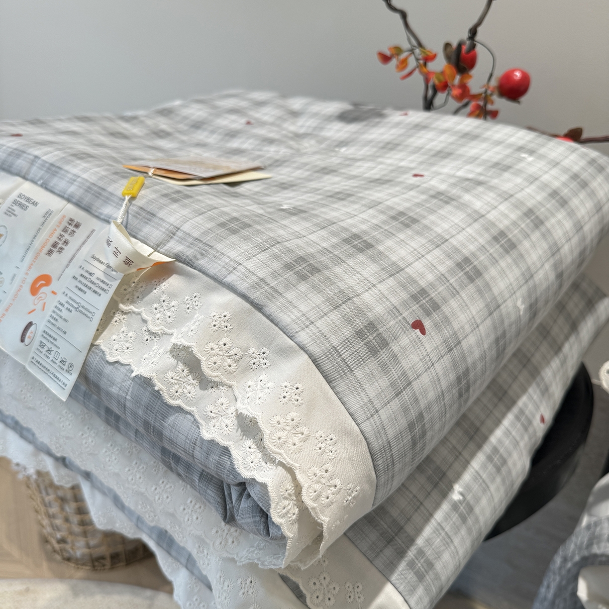 91家纺网 家纺一手货源 找家纺 奈萝家纺 2025新款全棉蕾丝花边被套春秋被床盖四件套床盖三件套 心悦