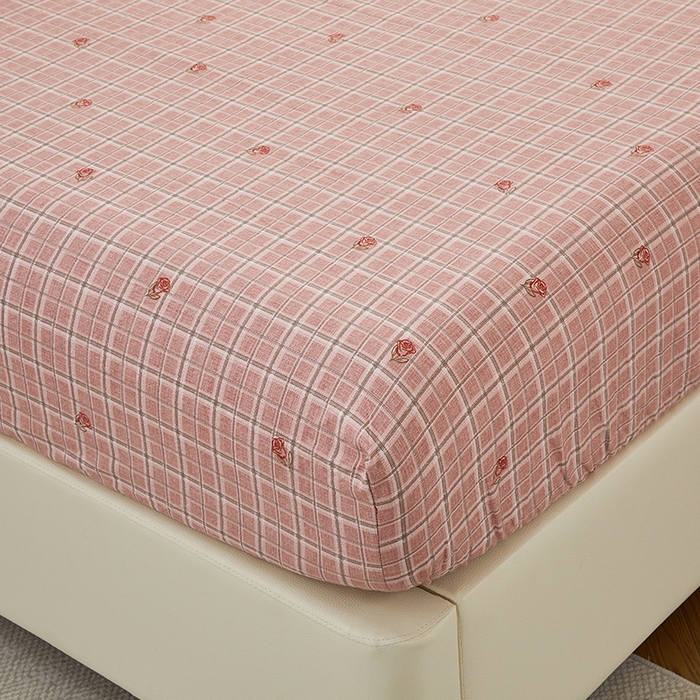 91家纺网 家纺一手货源 找家纺 卢赛尔 2025新款高克重皱皱复古原麻单床笠床笠三件套 红颜