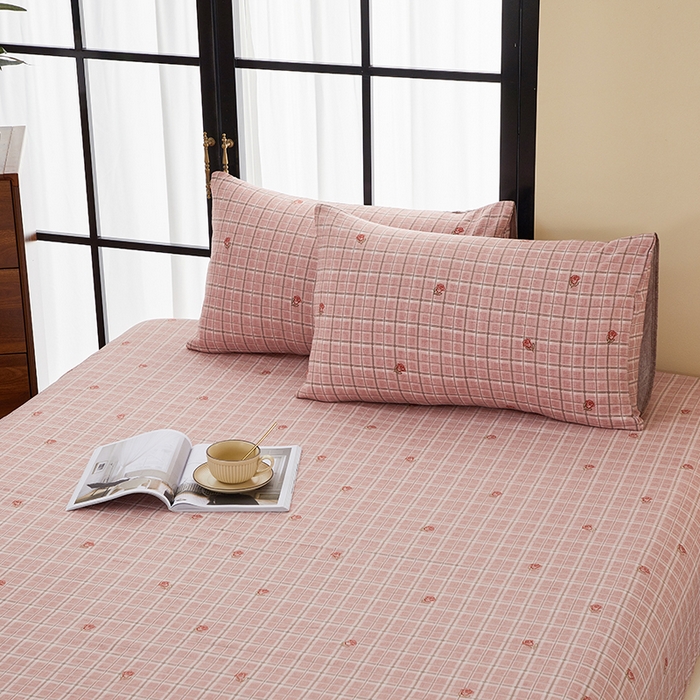 91家纺网 家纺一手货源 找家纺 卢赛尔 2025新款高克重皱皱复古原麻单床笠床笠三件套 红颜