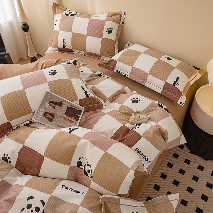 91家纺网 家纺一手货源 找家纺 博弈家纺 2025新款100%加厚全棉纯棉四件套喷气磨毛四件套-礼盒装 格调熊猫