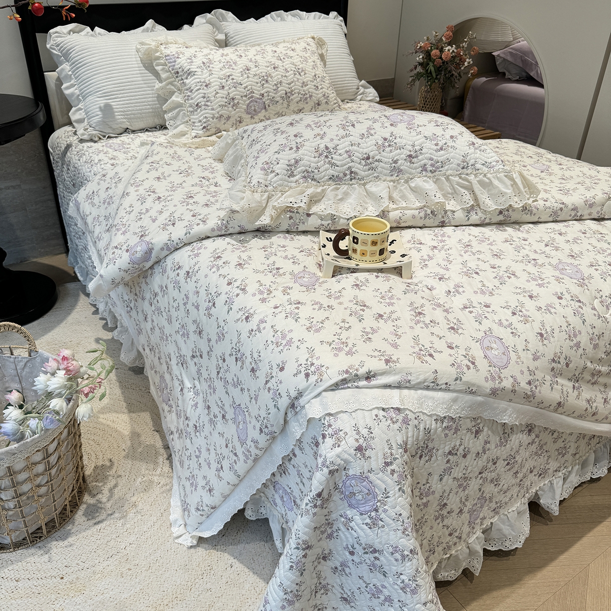 91家纺网 家纺一手货源 找家纺 奈萝家纺 2025新款全棉蕾丝花边被套春秋被床盖四件套床盖三件套 紫悦