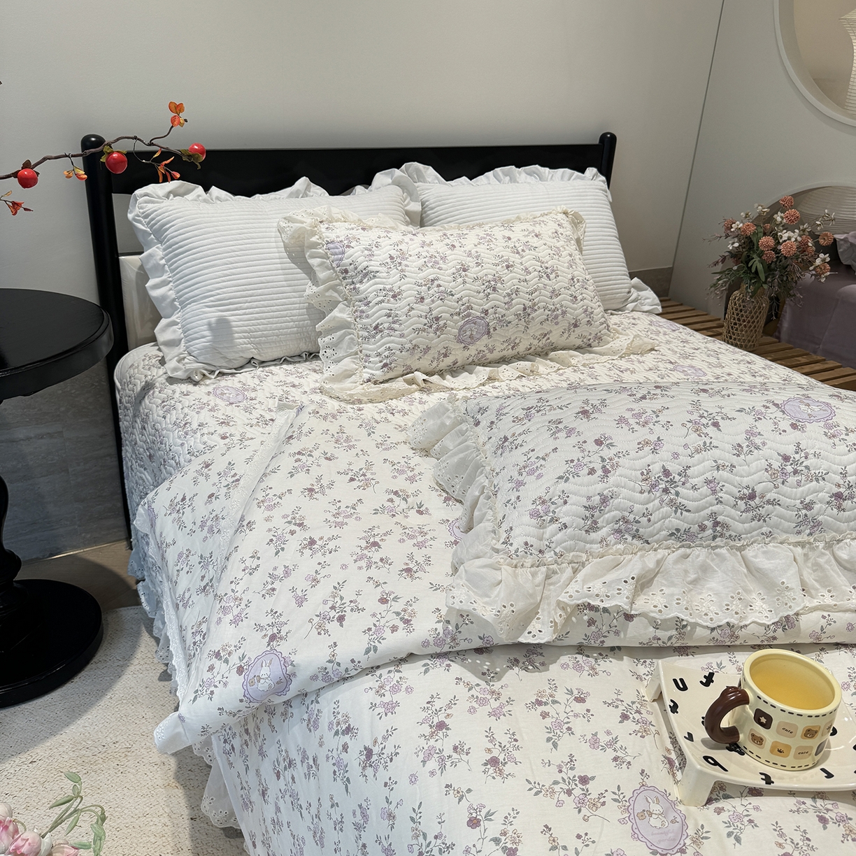 91家纺网 家纺一手货源 找家纺 奈萝家纺 2025新款全棉蕾丝花边被套春秋被床盖四件套床盖三件套 紫悦