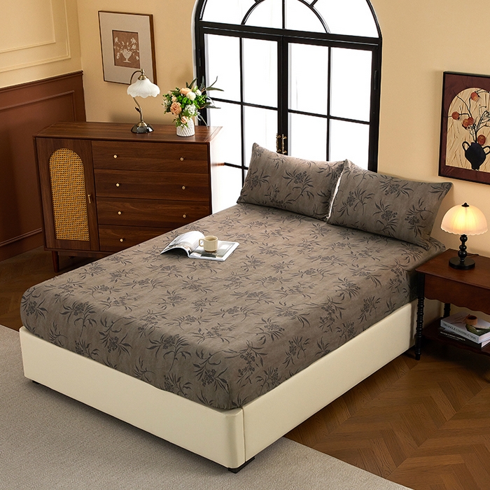 91家纺网 家纺一手货源 找家纺 卢赛尔 2025新款高克重皱皱复古原麻单床笠床笠三件套 南栀羽