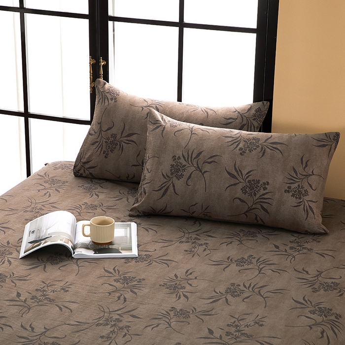 91家纺网 家纺一手货源 找家纺 卢赛尔 2025新款高克重皱皱复古原麻单床笠床笠三件套 南栀羽