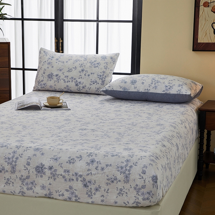 91家纺网 家纺一手货源 找家纺 卢赛尔 2025新款高克重皱皱复古原麻单床笠床笠三件套 青千雪