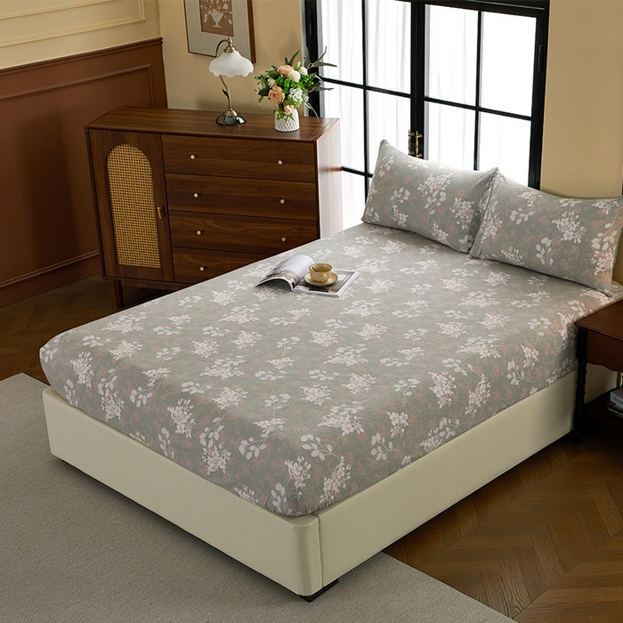 91家纺网 家纺一手货源 找家纺 卢赛尔 2025新款高克重皱皱复古原麻单床笠床笠三件套 清菡绿