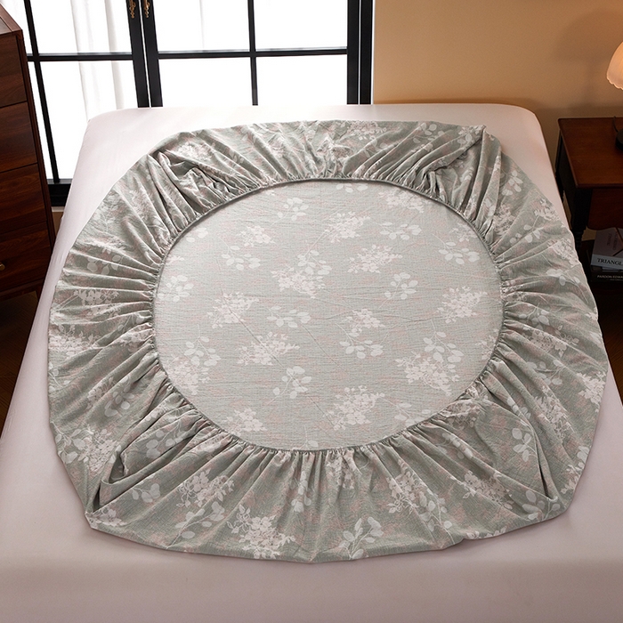 91家纺网 家纺一手货源 找家纺 卢赛尔 2025新款高克重皱皱复古原麻单床笠床笠三件套 清菡绿