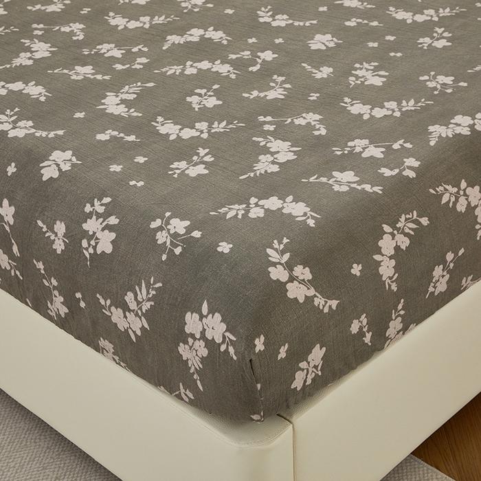 91家纺网 家纺一手货源 找家纺 卢赛尔 2025新款高克重皱皱复古原麻单床笠床笠三件套 森屿