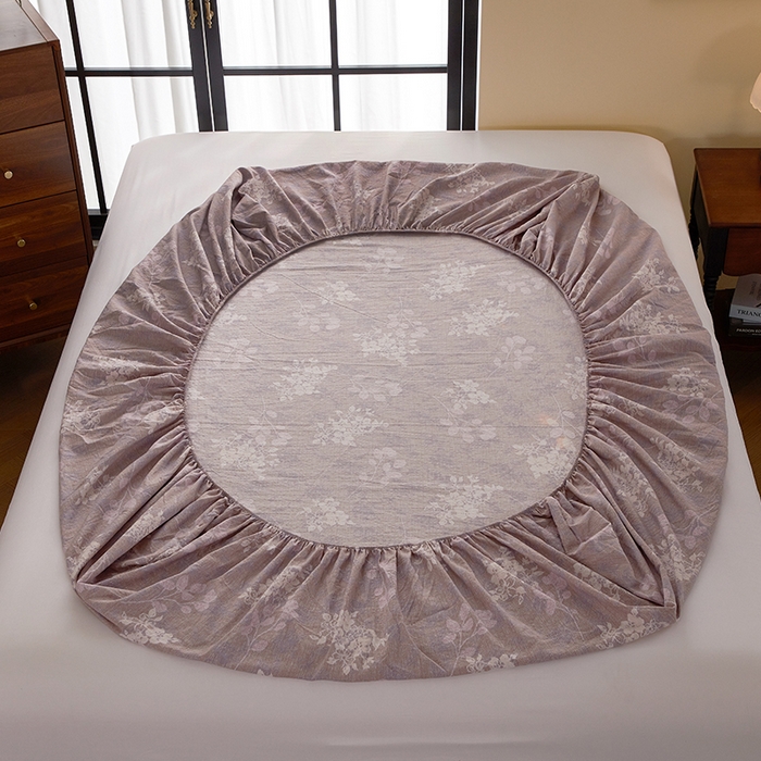 91家纺网 家纺一手货源 找家纺 卢赛尔 2025新款高克重皱皱复古原麻单床笠床笠三件套 紫苏槿