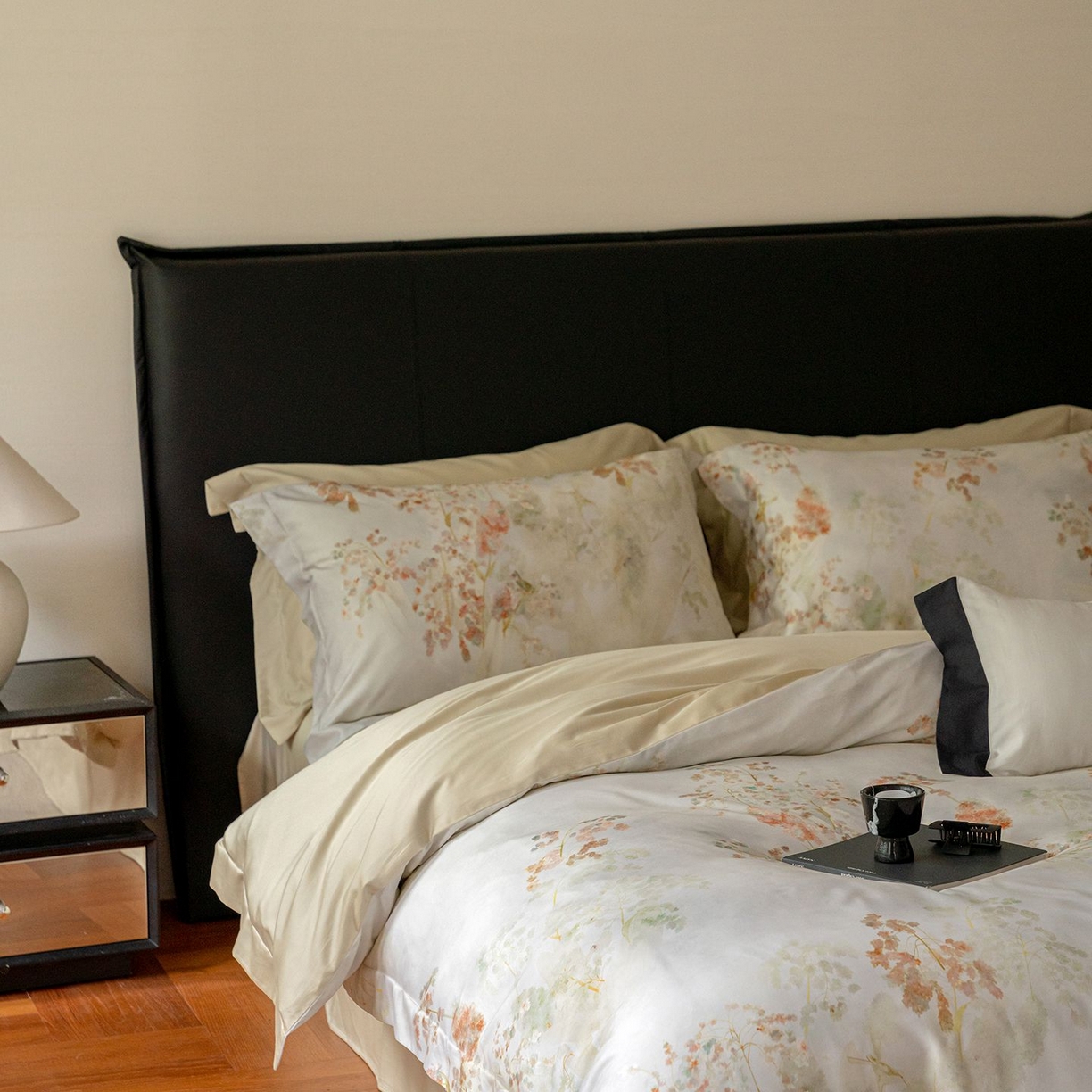 91家纺网 家纺一手货源 找家纺 黛舒家居 2025新款天丝棉磨毛花卉四件套 椿莳