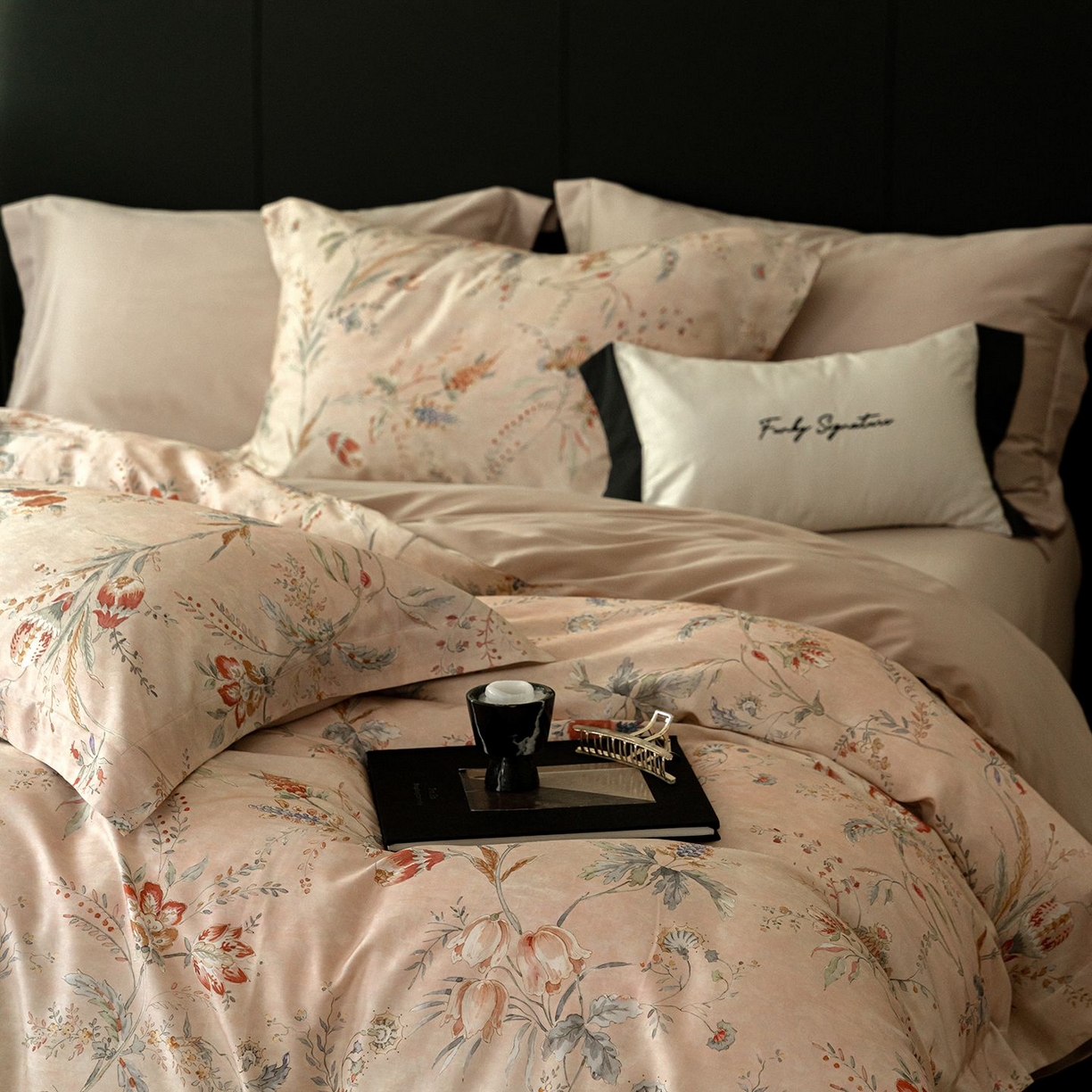 91家纺网 家纺一手货源 找家纺 黛舒家居 2025新款天丝棉磨毛花卉四件套 繁花佩影