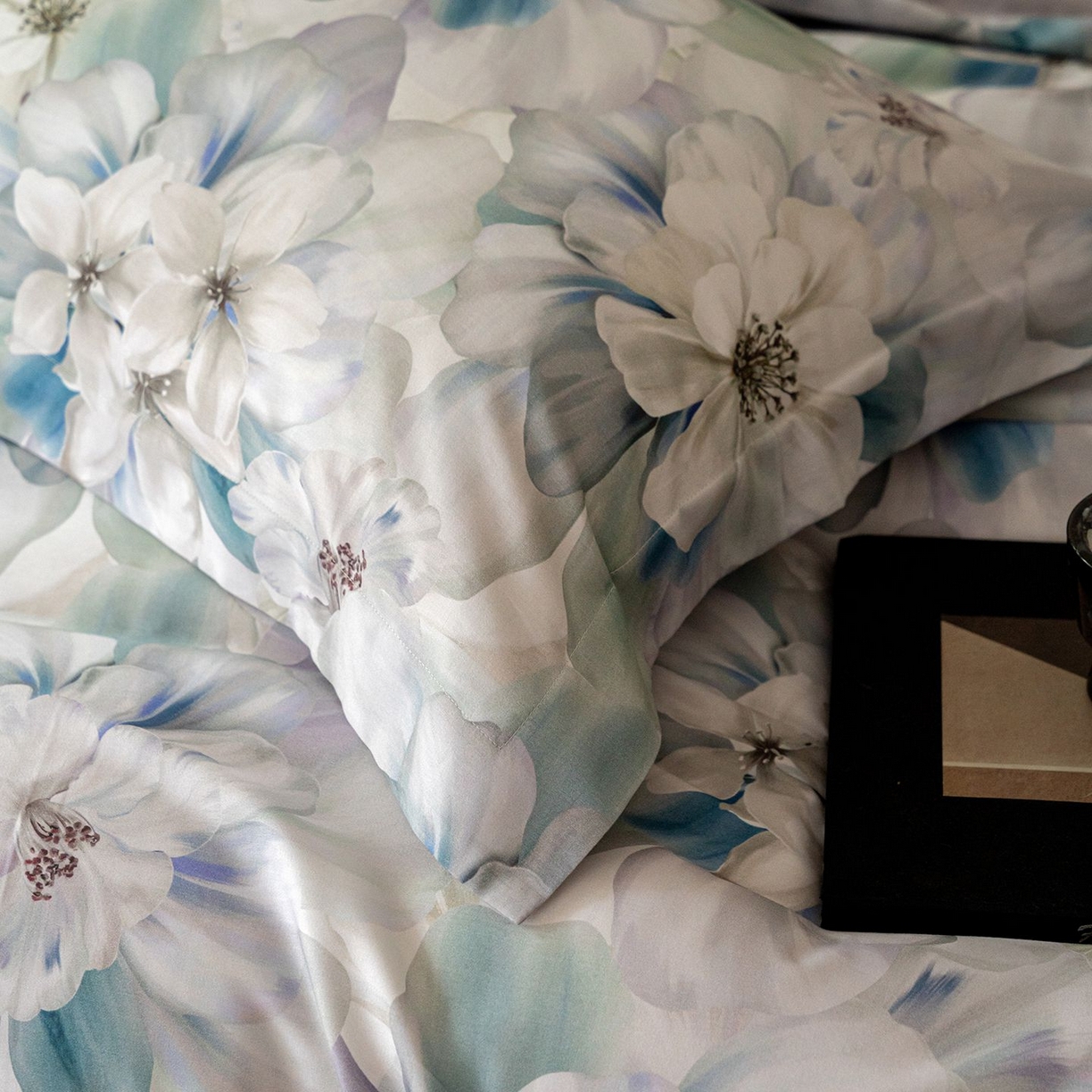 91家纺网 家纺一手货源 找家纺 黛舒家居 2025新款天丝棉磨毛花卉四件套 富郁花开