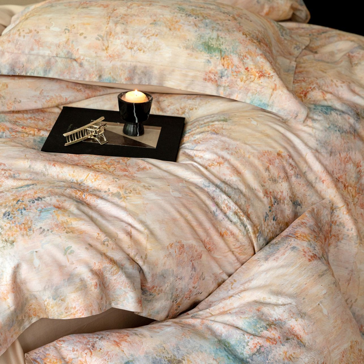 91家纺网 家纺一手货源 找家纺 黛舒家居 2025新款天丝棉磨毛花卉四件套 花枝浅梦