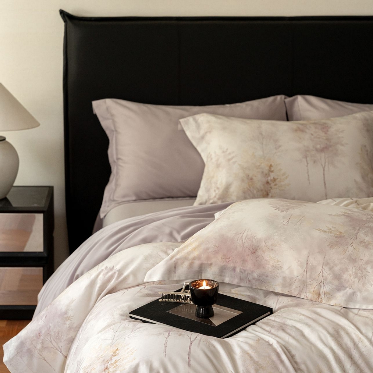 91家纺网 家纺一手货源 找家纺 黛舒家居 2025新款天丝棉磨毛花卉四件套 璞野花庭