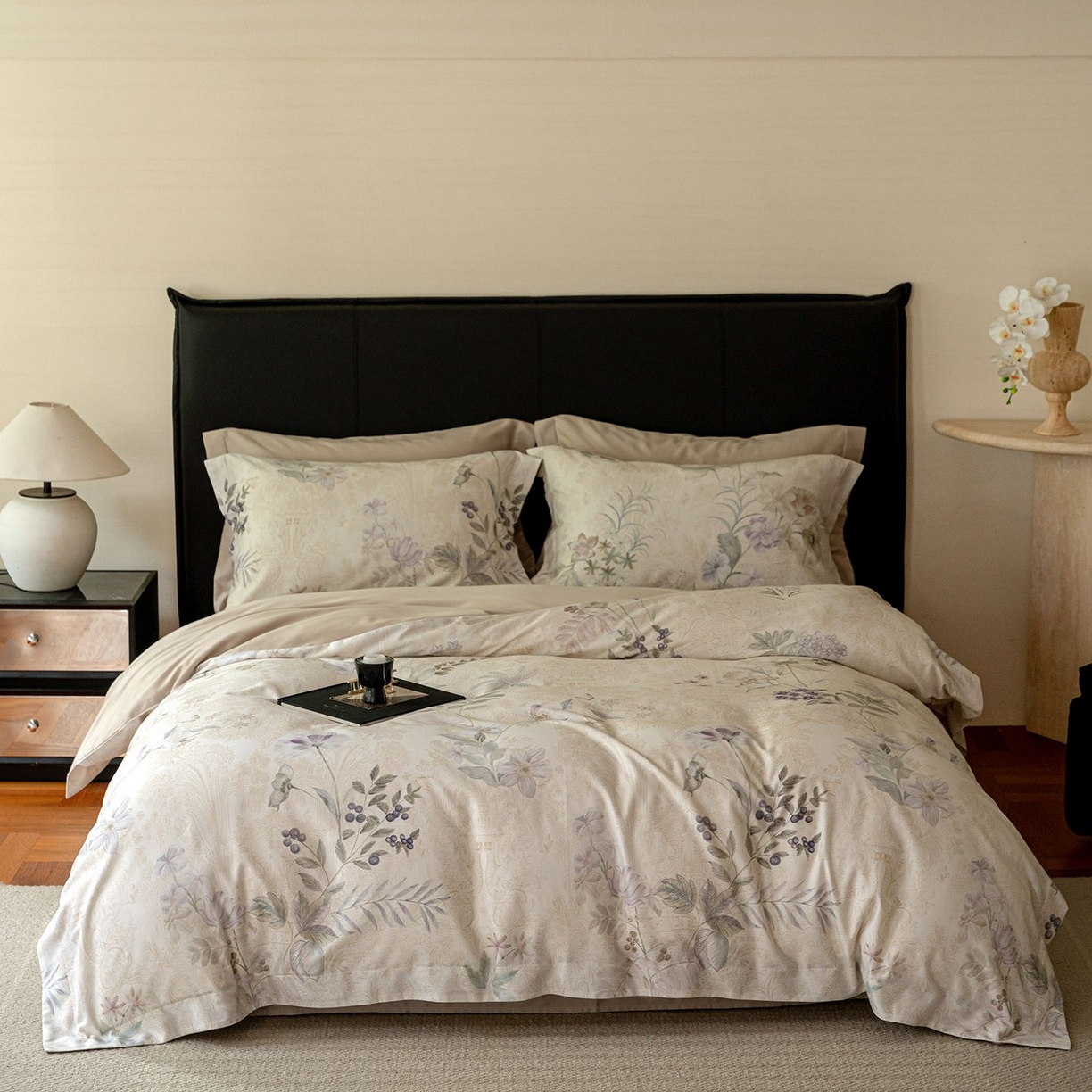 黛舒家居 2025新款天丝棉磨毛花卉四件套 雾隐白茶